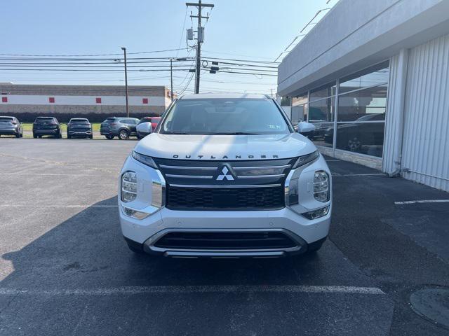 new 2025 Mitsubishi Outlander car, priced at $41,810