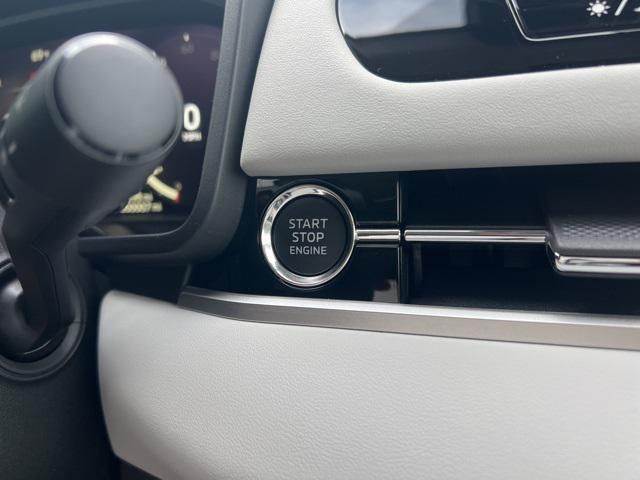 new 2025 Mitsubishi Outlander car, priced at $43,155