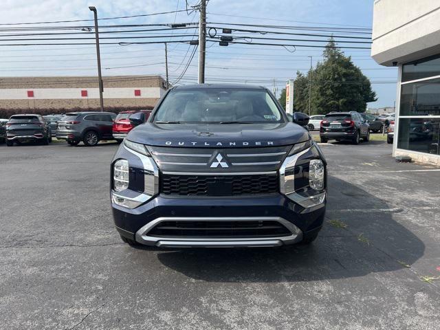 new 2025 Mitsubishi Outlander car, priced at $38,030
