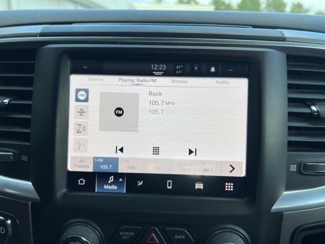 used 2022 Ram 1500 Classic car, priced at $31,000