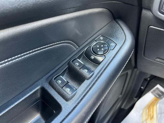 used 2024 Ford Edge car, priced at $27,990