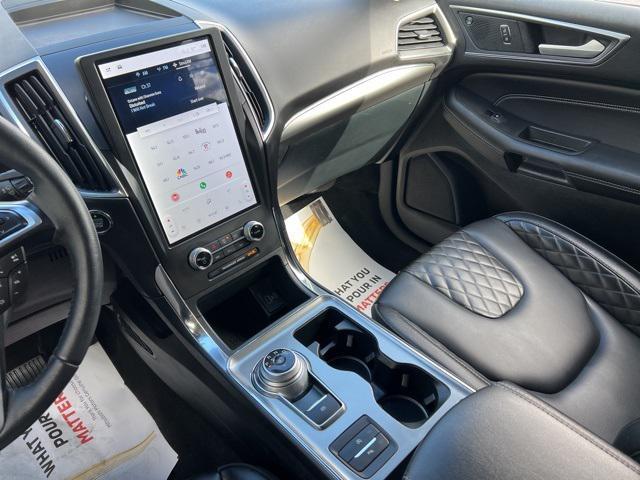 used 2024 Ford Edge car, priced at $27,990