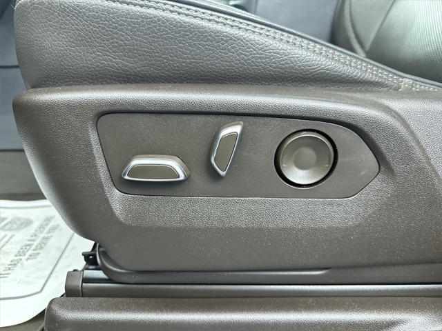 used 2022 GMC Yukon car