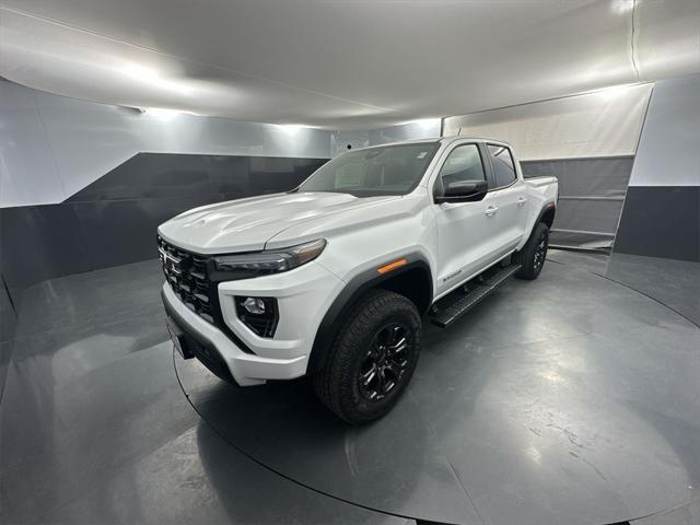 new 2025 GMC Canyon car, priced at $44,005