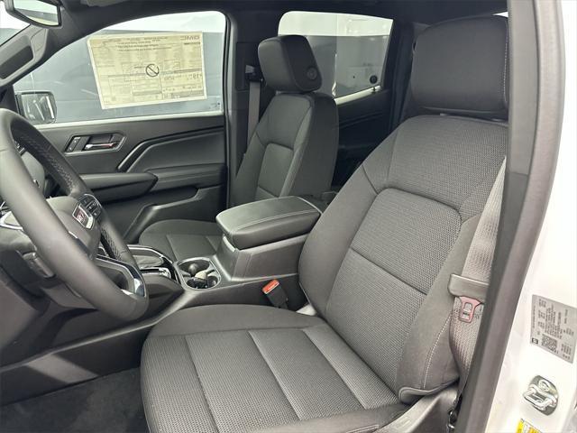new 2025 GMC Canyon car, priced at $44,005
