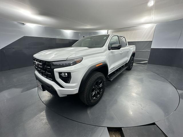 new 2025 GMC Canyon car, priced at $44,005
