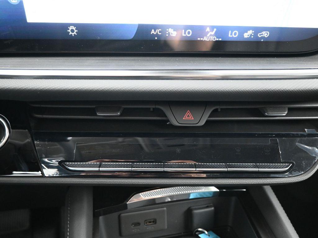 new 2025 Buick Envision car, priced at $40,840