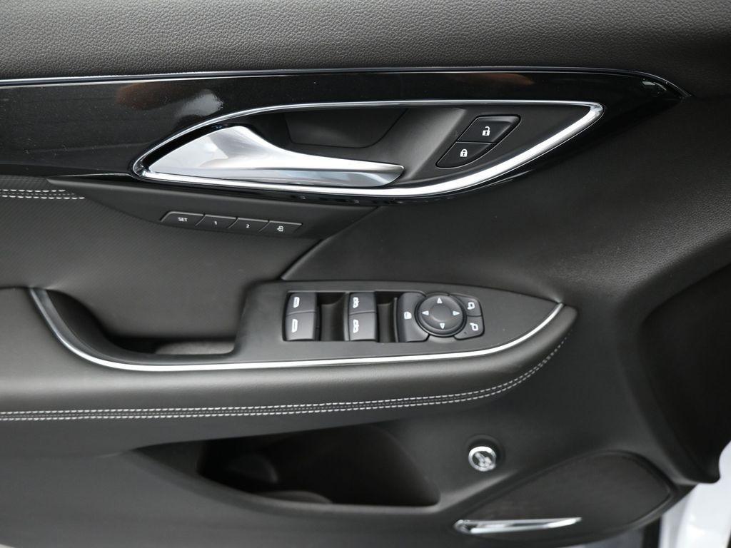 new 2025 Buick Envision car, priced at $40,840