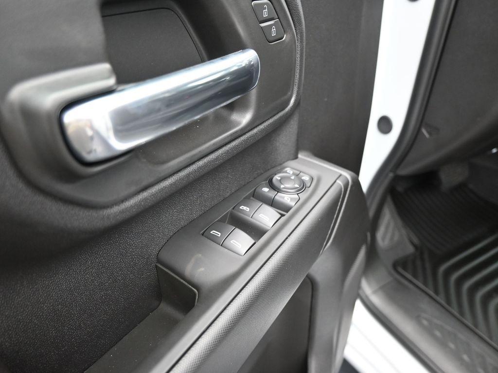 new 2025 GMC Sierra 3500 car, priced at $55,966
