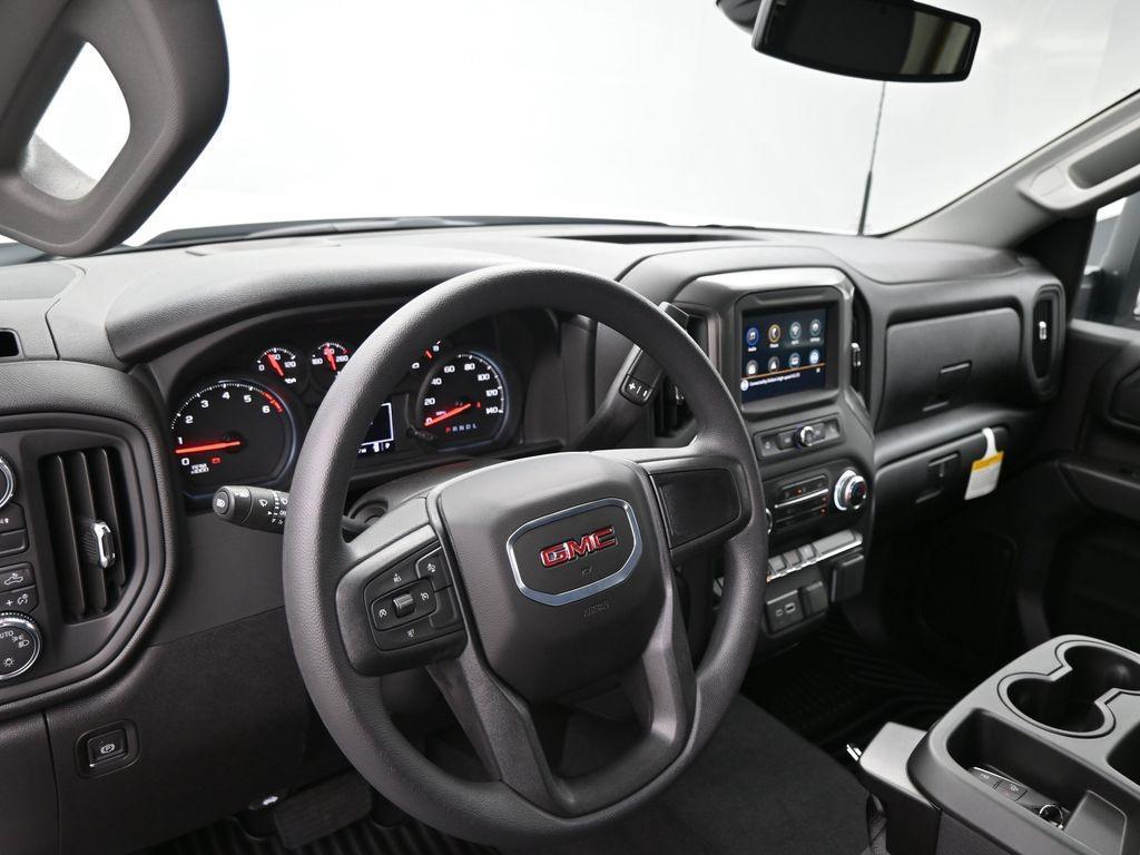 new 2025 GMC Sierra 3500 car, priced at $55,966