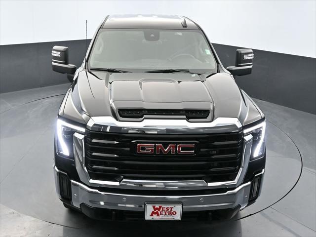 new 2025 GMC Sierra 3500 car, priced at $67,622