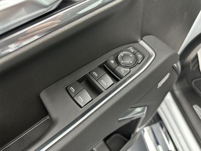 new 2025 GMC Sierra 1500 car, priced at $59,175