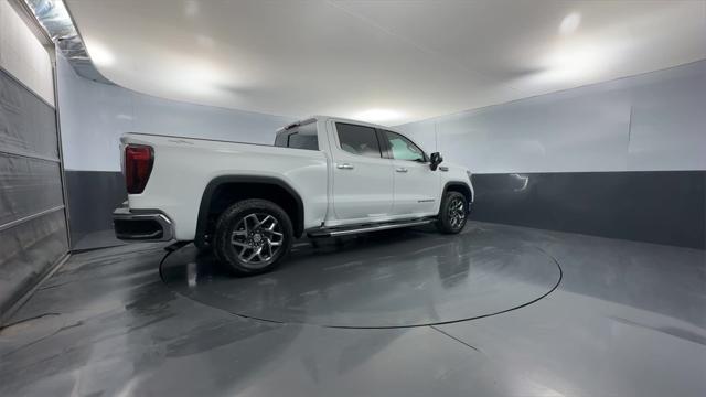 new 2025 GMC Sierra 1500 car, priced at $59,175