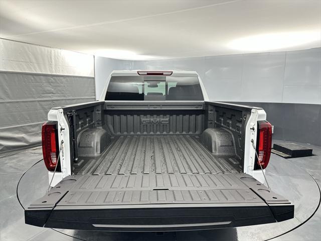 new 2025 GMC Sierra 1500 car, priced at $59,175