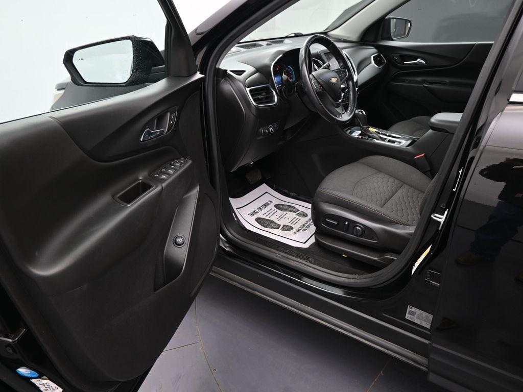 used 2021 Chevrolet Equinox car, priced at $18,490