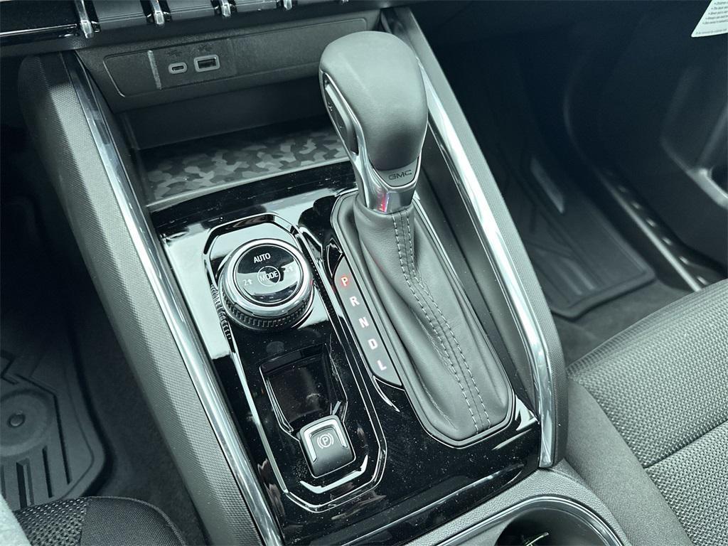 new 2025 GMC Canyon car, priced at $42,485