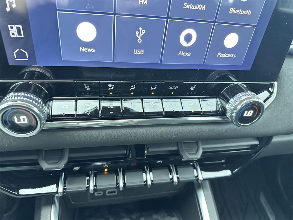 new 2025 GMC Canyon car, priced at $42,485