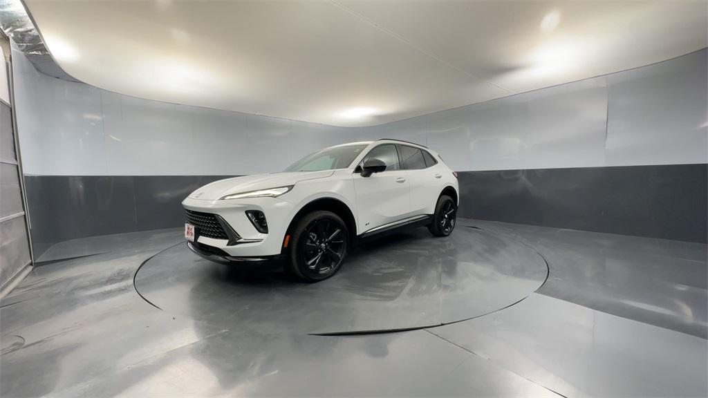 new 2025 Buick Envision car, priced at $40,985