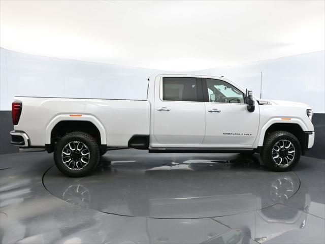 new 2025 GMC Sierra 3500 car, priced at $93,114