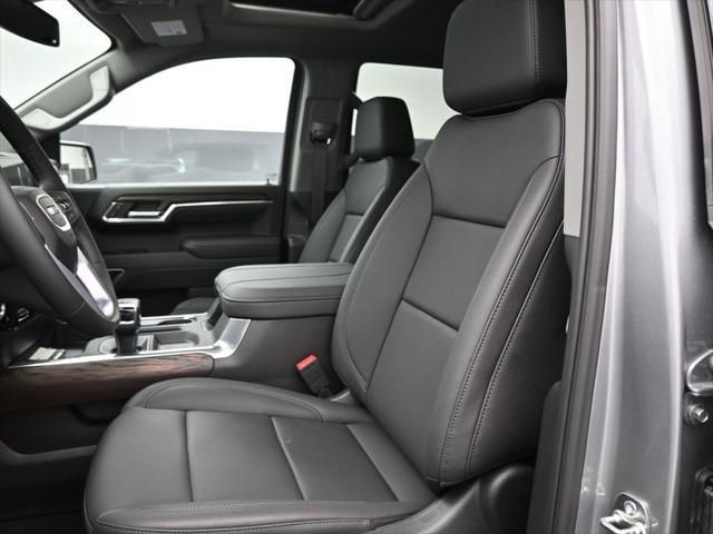 new 2025 GMC Sierra 1500 car, priced at $59,670