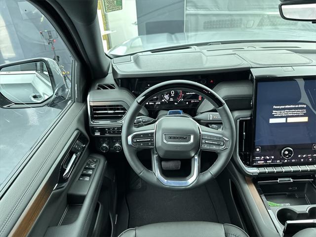 new 2025 GMC Yukon XL car, priced at $97,320