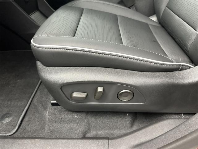 new 2025 Buick Enclave car, priced at $50,980