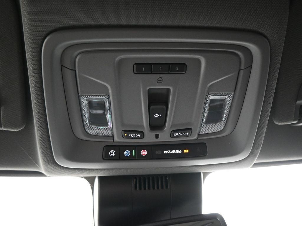 new 2025 GMC Sierra 3500 car, priced at $71,985