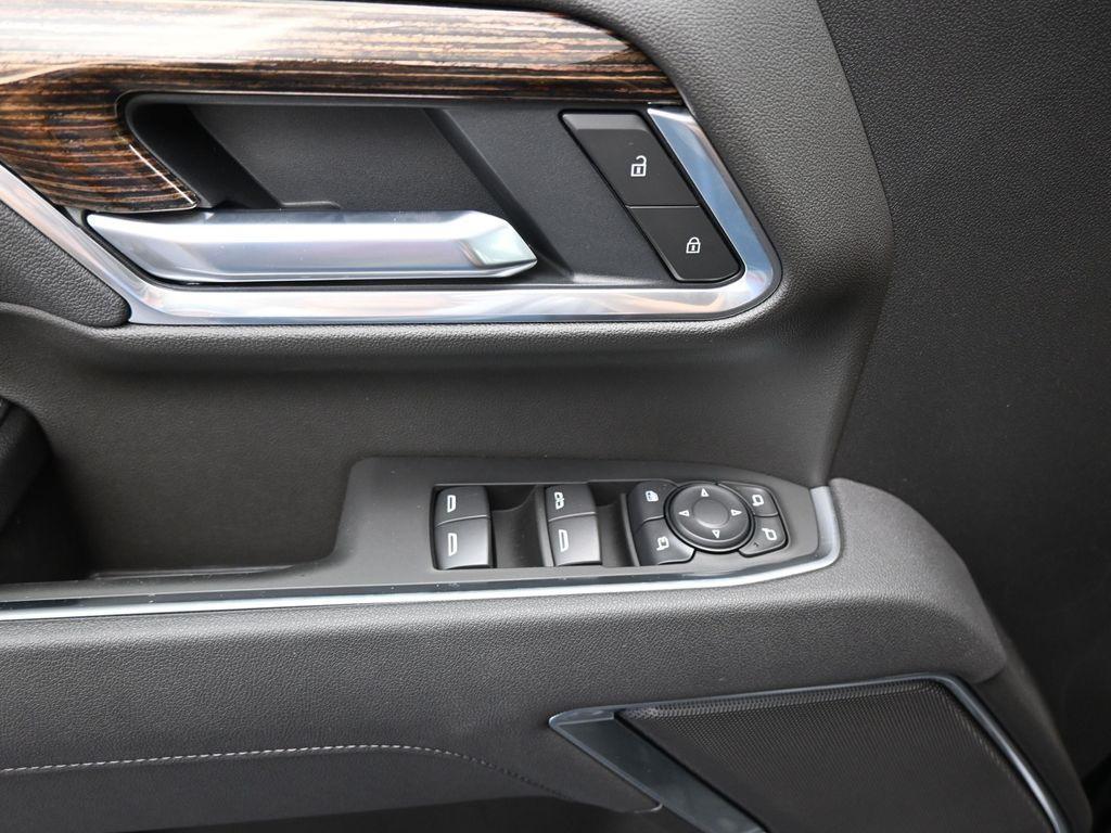 new 2025 GMC Sierra 3500 car, priced at $71,985