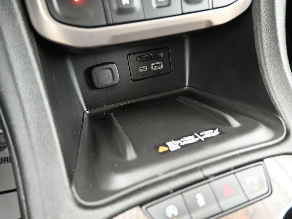 used 2021 GMC Acadia car, priced at $30,990