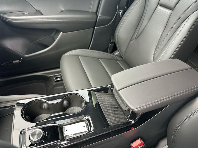 new 2025 Buick Envision car, priced at $38,440
