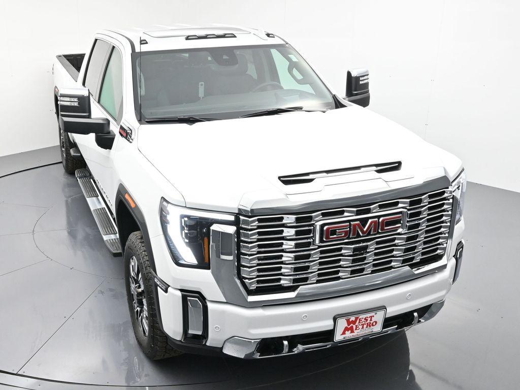 new 2025 GMC Sierra 3500 car, priced at $84,318
