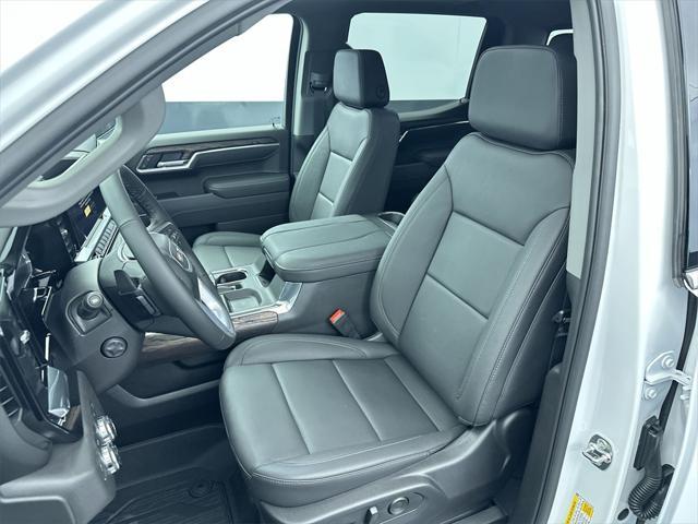 new 2025 GMC Sierra 1500 car, priced at $59,475