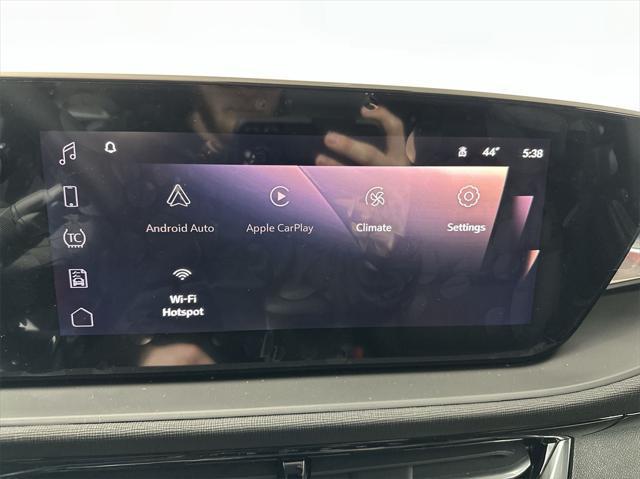new 2025 Buick Envista car, priced at $31,110