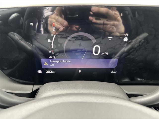 new 2025 Buick Envista car, priced at $31,110