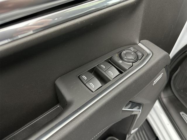 new 2025 GMC Sierra 1500 car, priced at $60,675