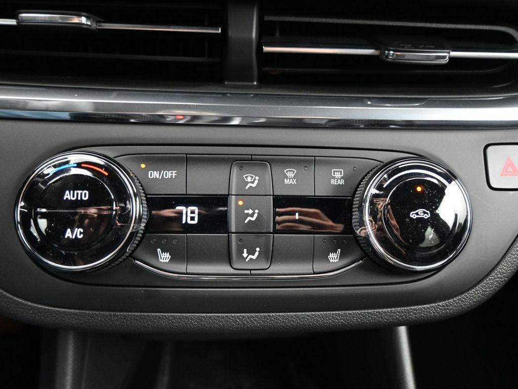 new 2026 Buick Envista car, priced at $27,475