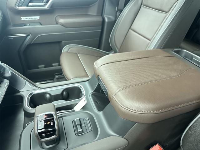 new 2025 GMC Sierra 1500 car, priced at $65,910