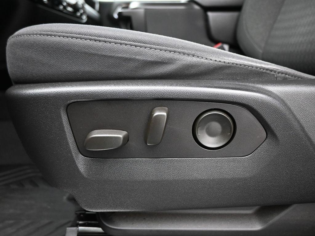 used 2022 Chevrolet Silverado 1500 car, priced at $38,990