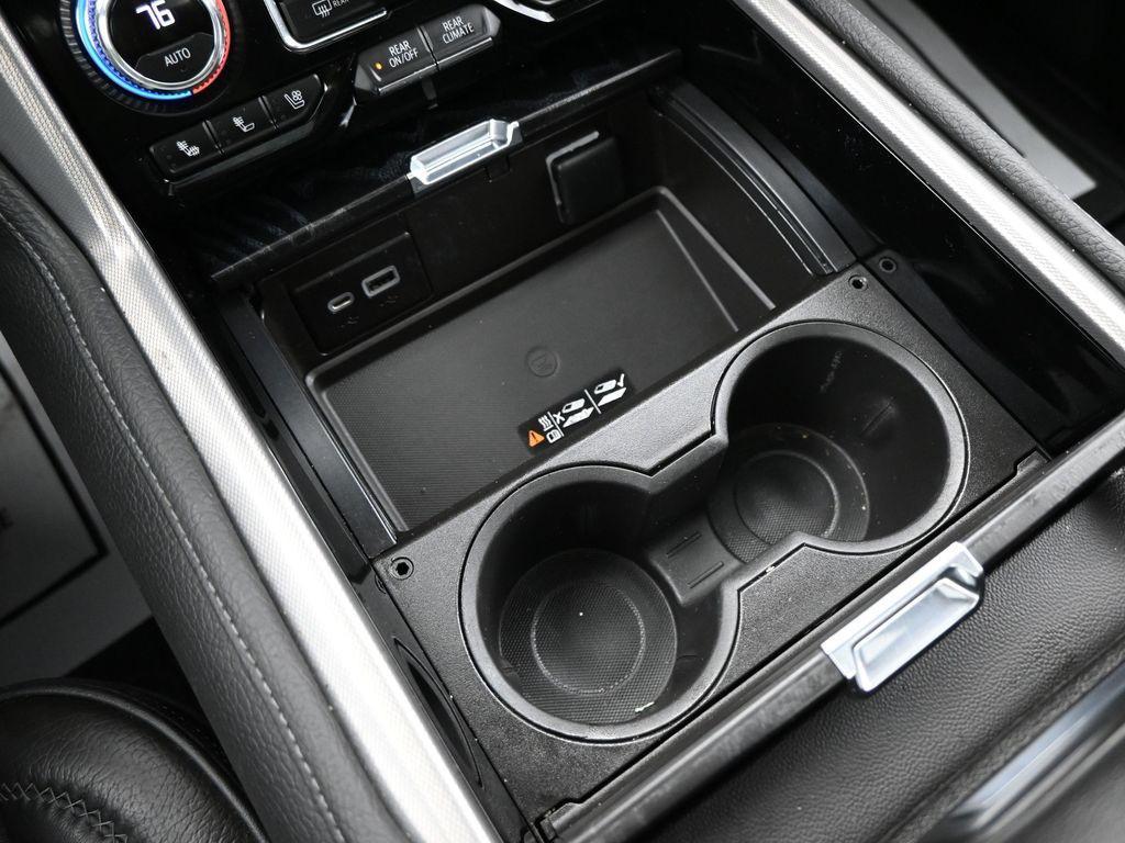 used 2022 GMC Yukon car, priced at $58,500