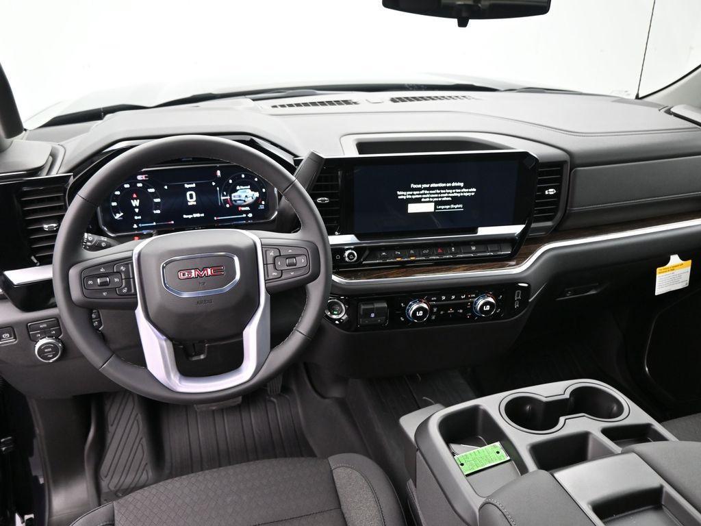 new 2026 GMC Sierra 1500 car, priced at $58,015