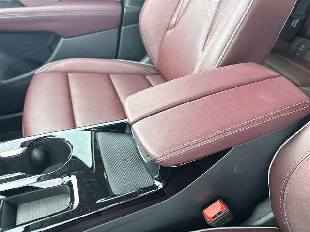 new 2025 Buick Envision car, priced at $41,745