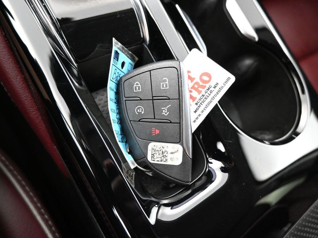 new 2025 Buick Envision car, priced at $36,985