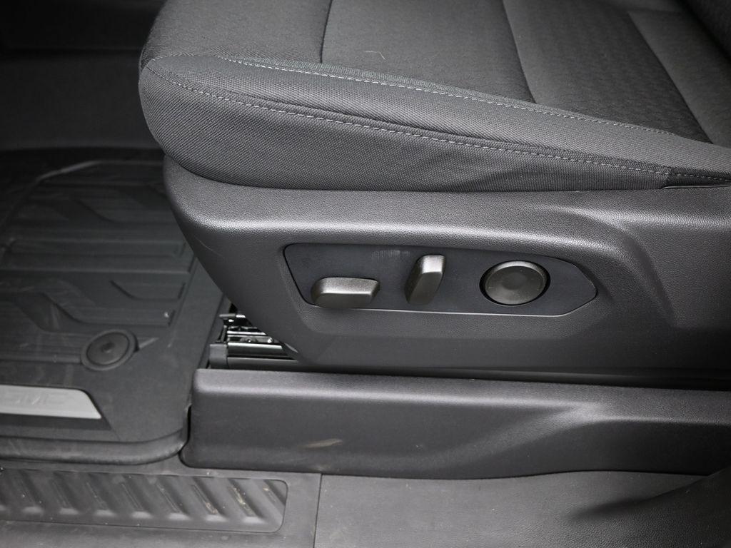 new 2026 GMC Sierra 1500 car, priced at $44,785