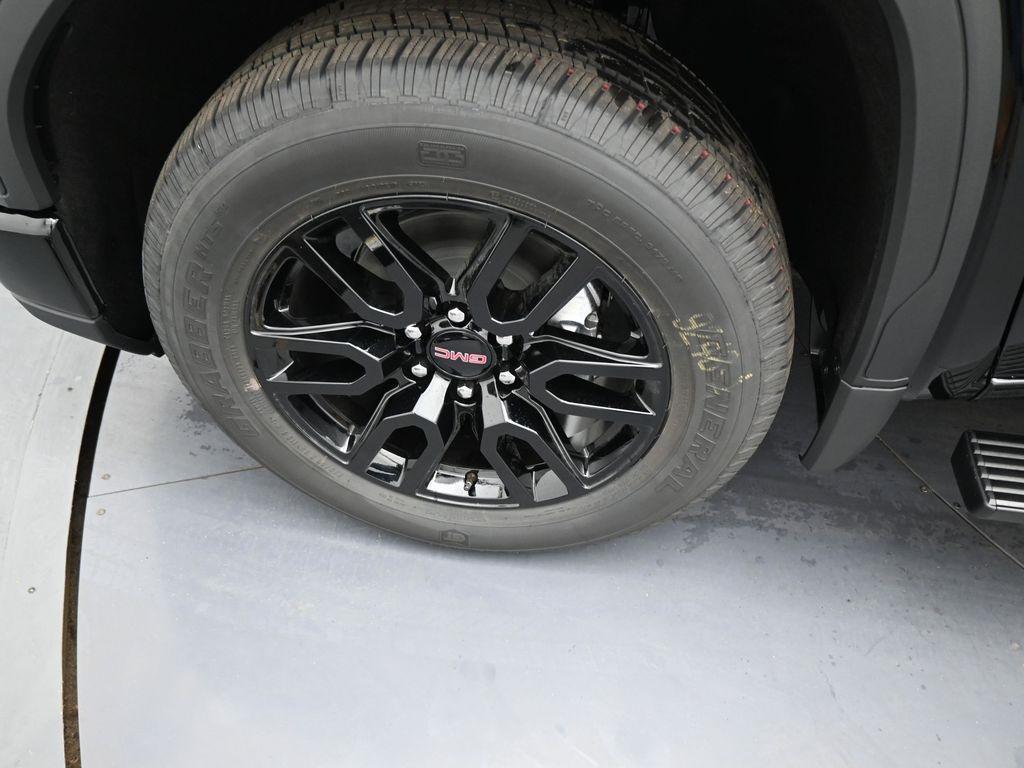 new 2026 GMC Sierra 1500 car, priced at $44,785