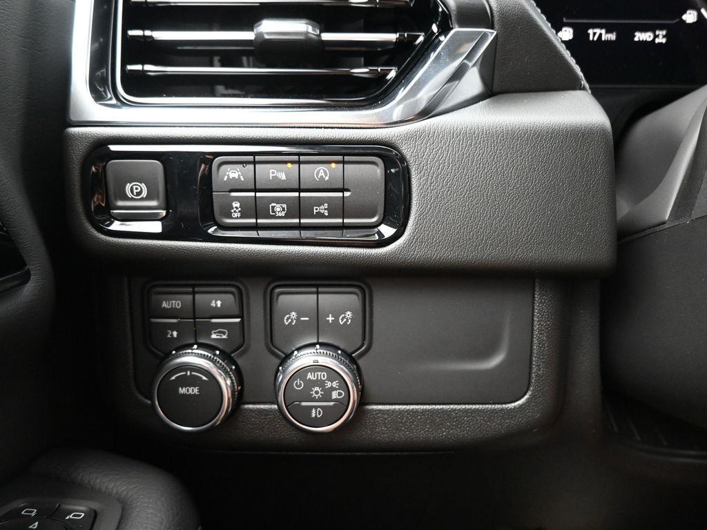 new 2025 GMC Yukon XL car, priced at $85,985