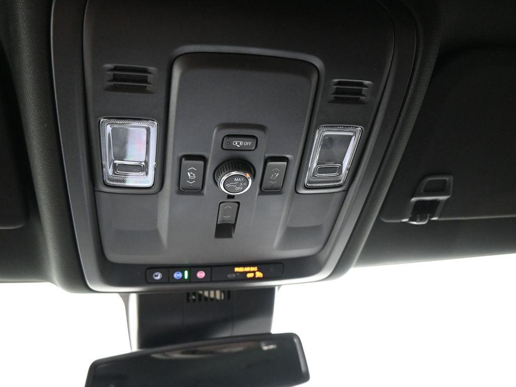 new 2025 GMC Yukon XL car, priced at $85,985