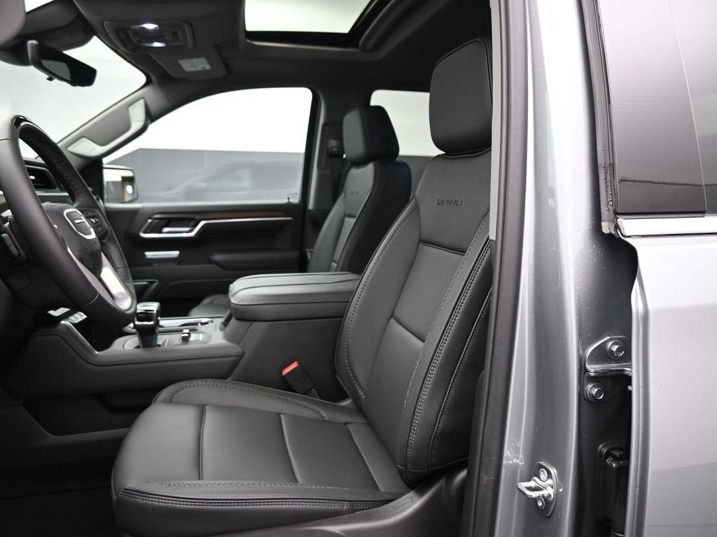 new 2026 GMC Sierra 1500 car, priced at $74,835