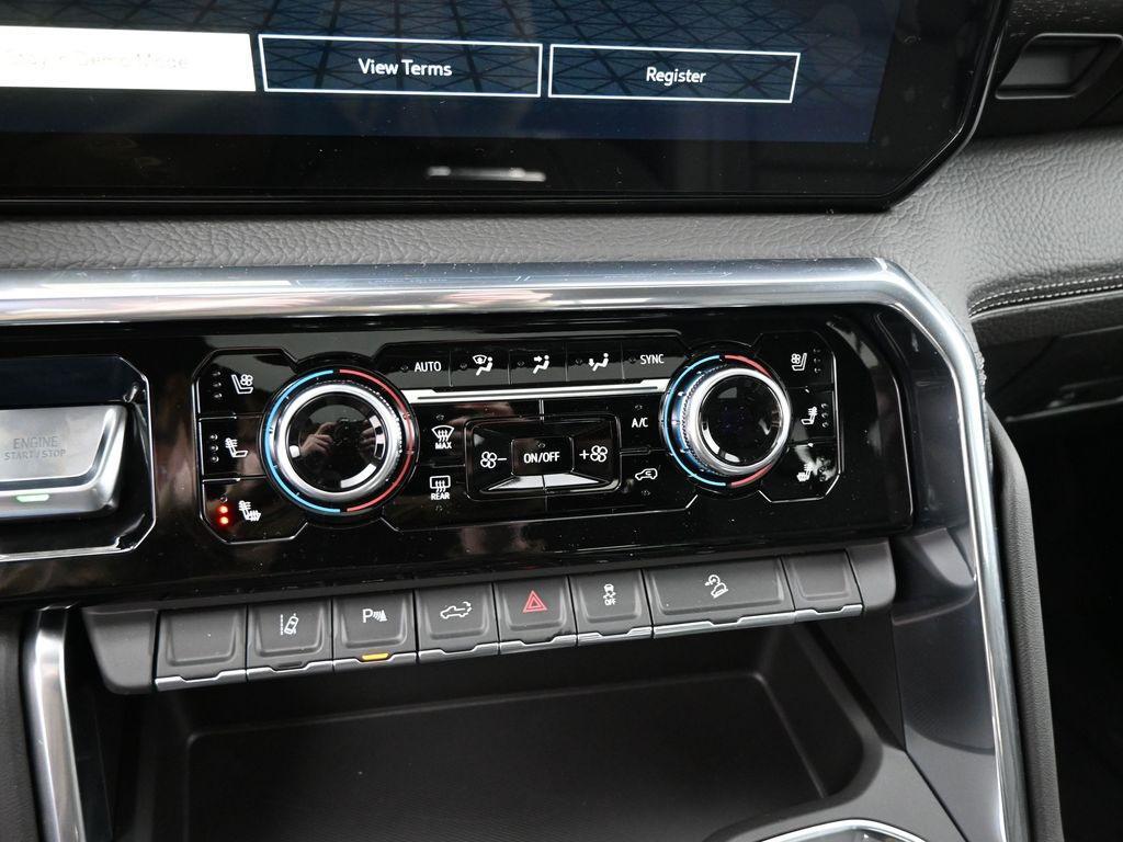 new 2026 GMC Sierra 2500 car, priced at $78,590