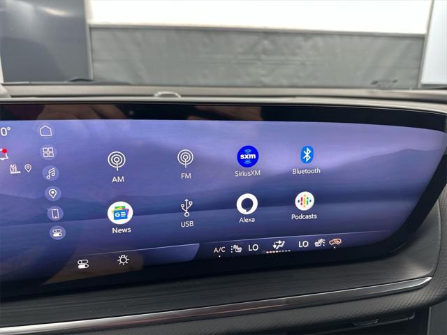 new 2025 Buick Envision car, priced at $38,440
