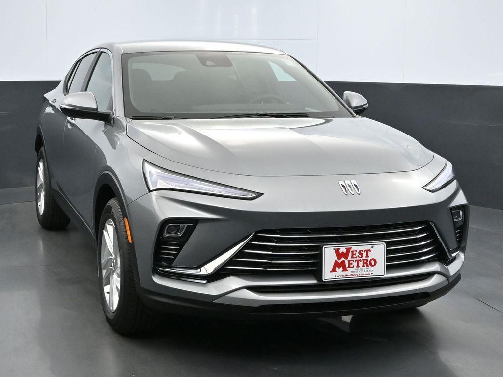 used 2024 Buick Envista car